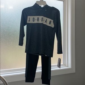 Kids Air Jordan 2 piece Set